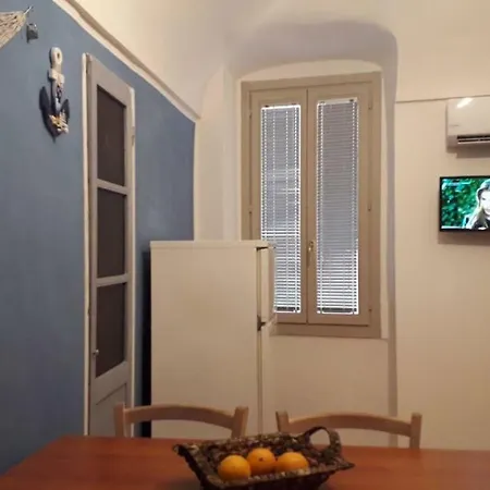 Beach Bar House Apartment